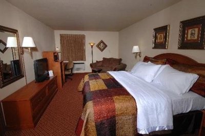 All American Inn & Suites Image #3