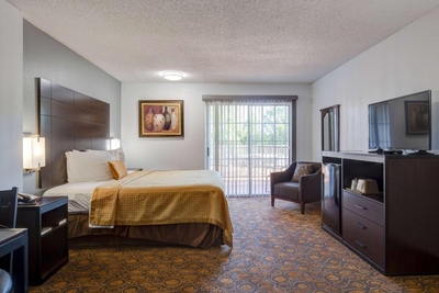 Ramada by Wyndham Branson Theatre District Image #9