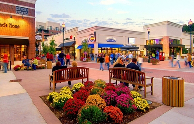 Branson Landing Image #2